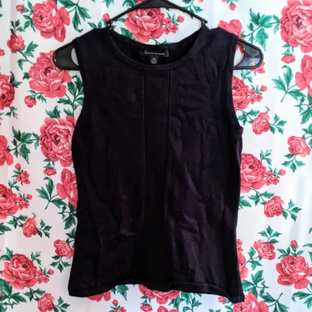 BROOKS BROTHERS ✨ Ribbed Navy Tank